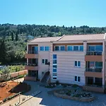 Dora Appartement