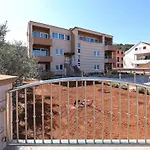Appartement Dora Preko