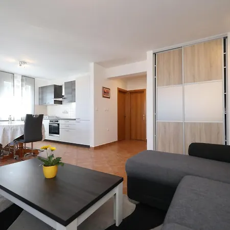 Apartmán Dora