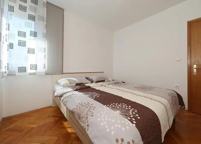 Dora Apartmán Preko